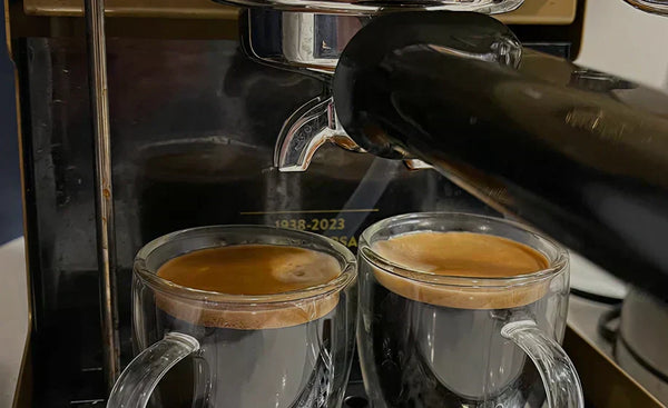 Decaf Coffee Explained: How It’s Made, Benefits, and Is It Really Caffeine-Free?